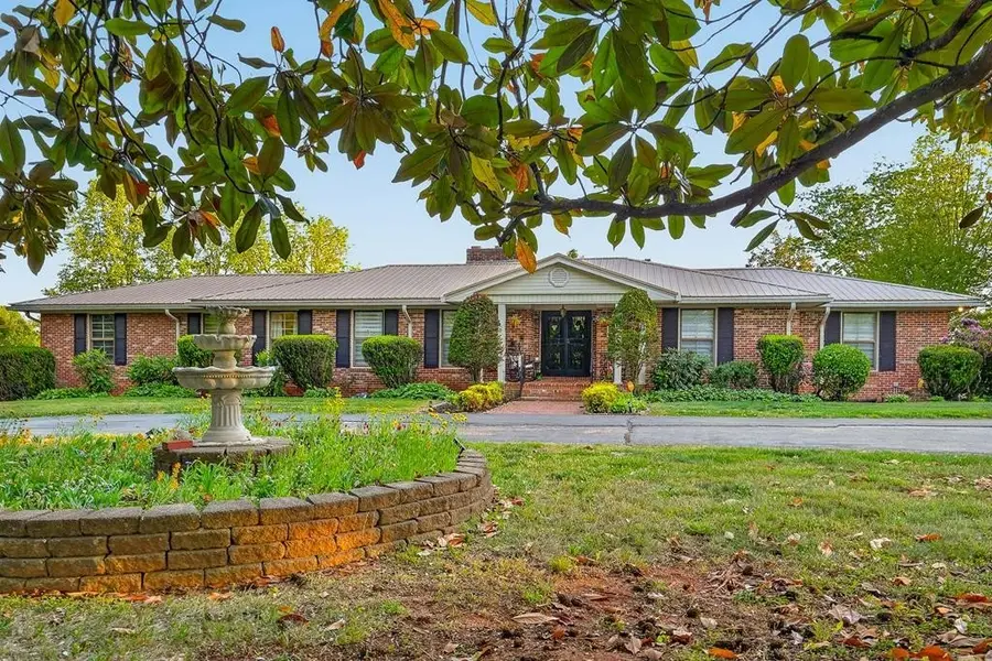 843 W Bockman Way, Sparta, TN 38583 - #3
