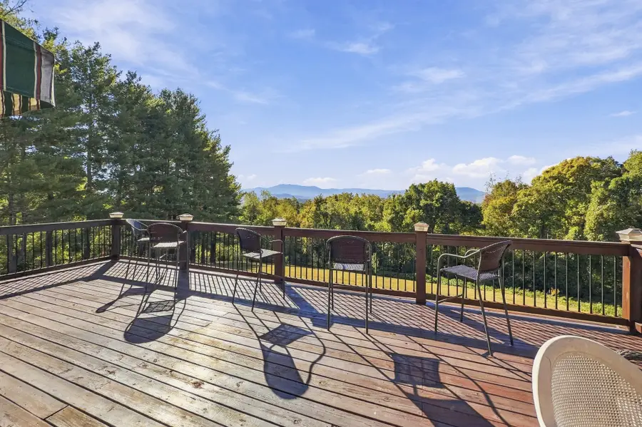 430 Burridge Dr, Sevierville, TN 37862 - #3