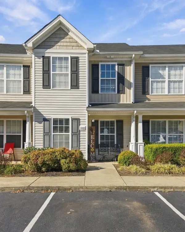 1409 Orange Ct, Murfreesboro, TN 37130
