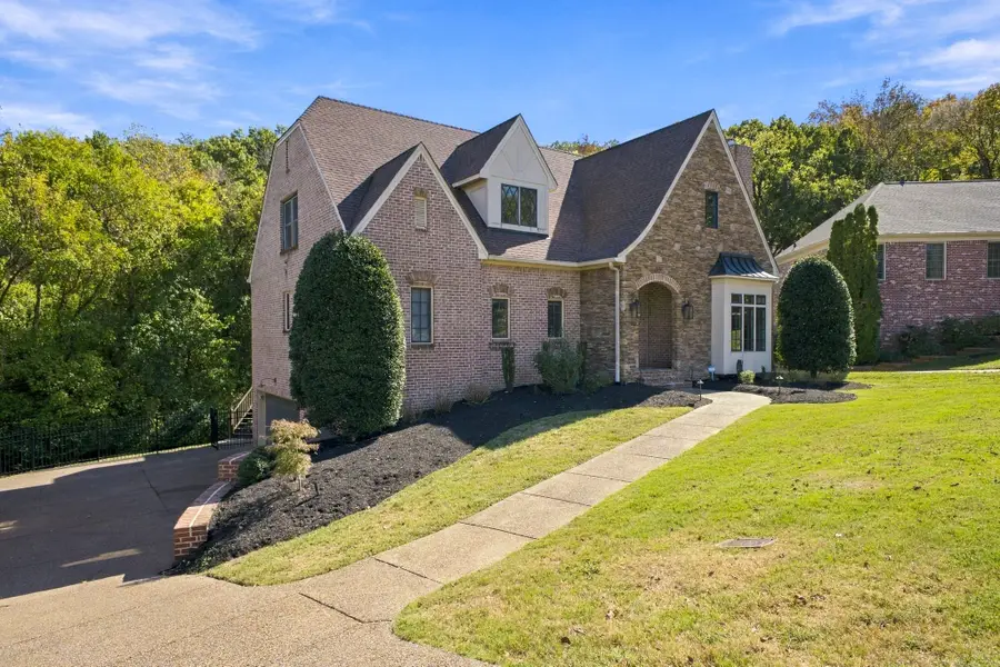 1148 Stonebridge Park Dr, Franklin, TN 37069 - #3