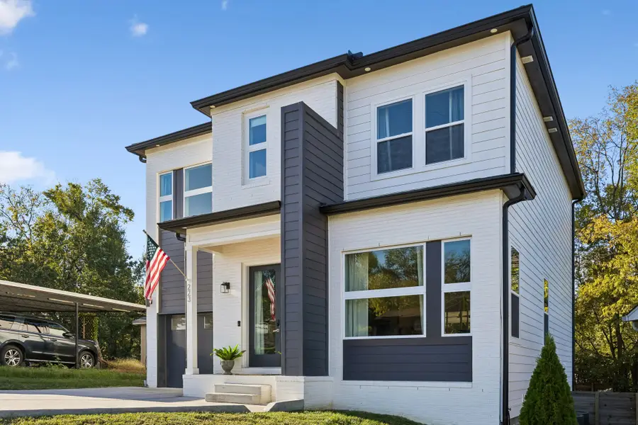 223 Lucky Dr, Nashville, TN 37211 - #2