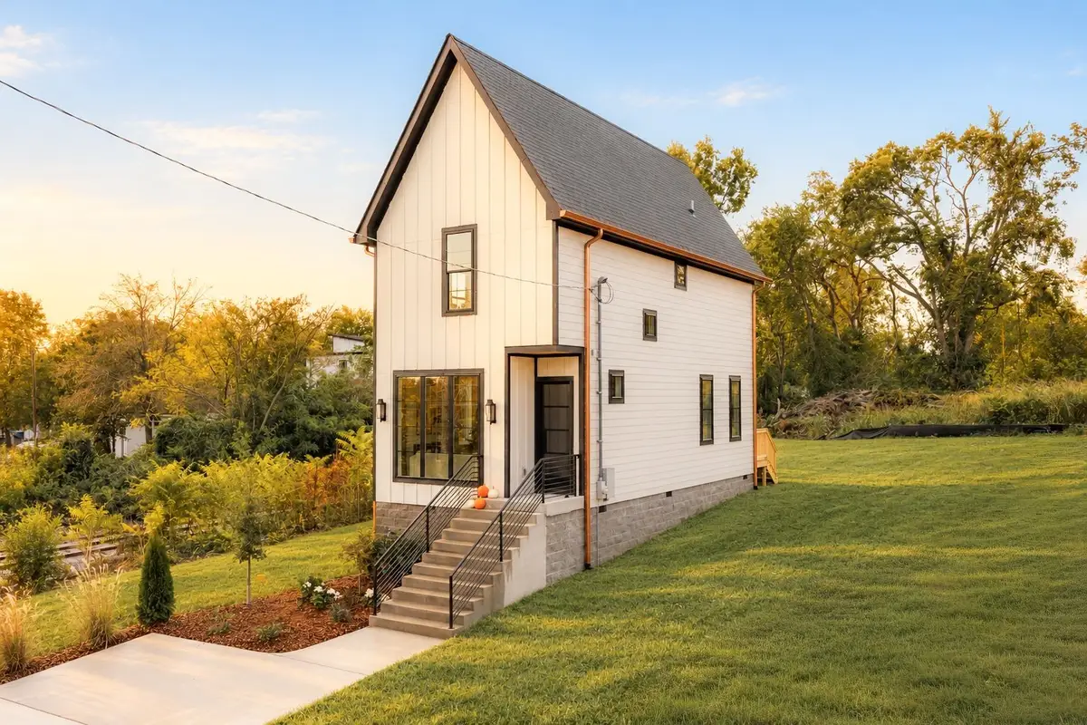 2105 Herman St, Nashville, TN 37208 - #1