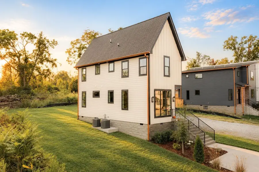 2105 Herman St, Nashville, TN 37208 - #3