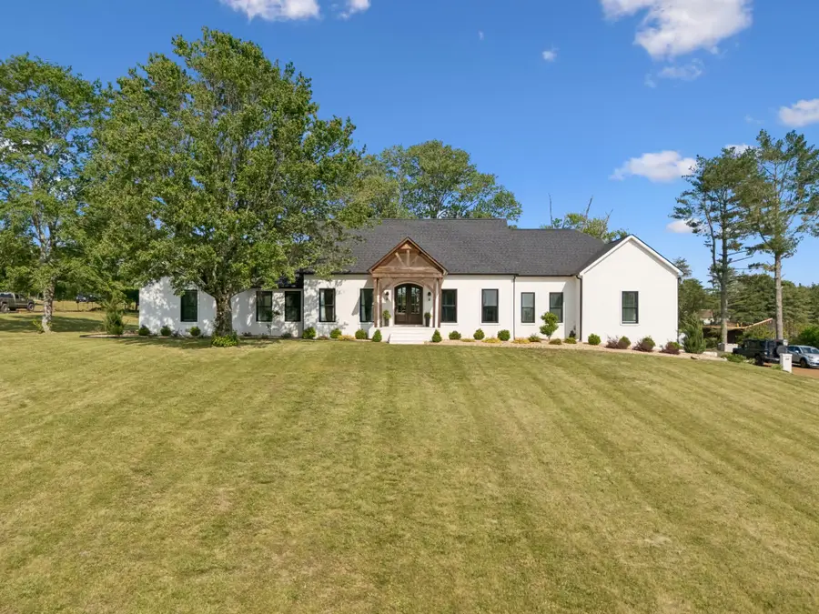 418 Rutherford Ln, Columbia, TN 38401 - #2