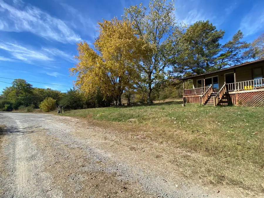 53 Holliman Ln, Carthage, TN 37030 - #2