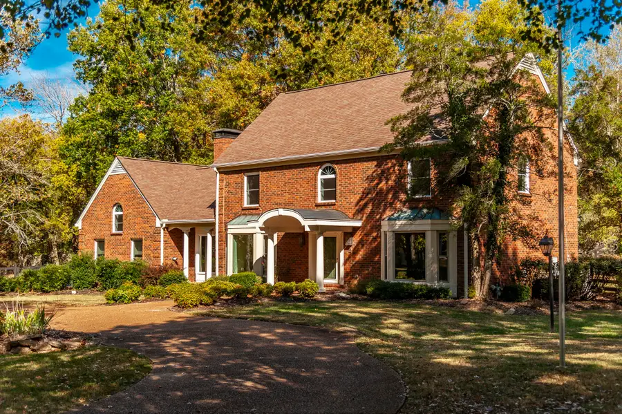 1156 Hidden Valley Rd, Brentwood, TN 37027 - #2