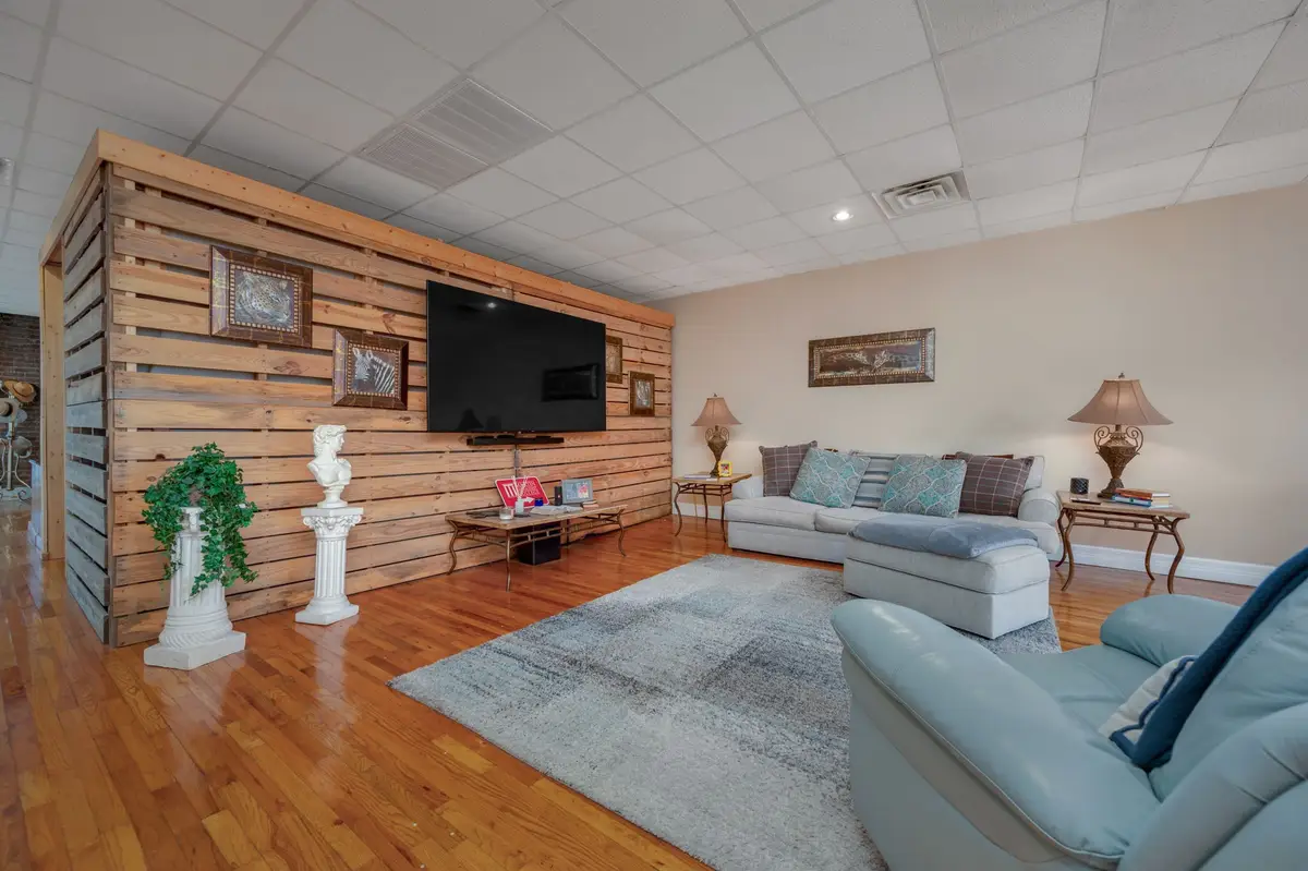 227 N 1st St, Pulaski, TN 38478 - #1