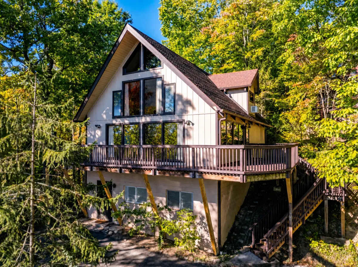 923 Stans Rd, Gatlinburg, TN 37738 - #1