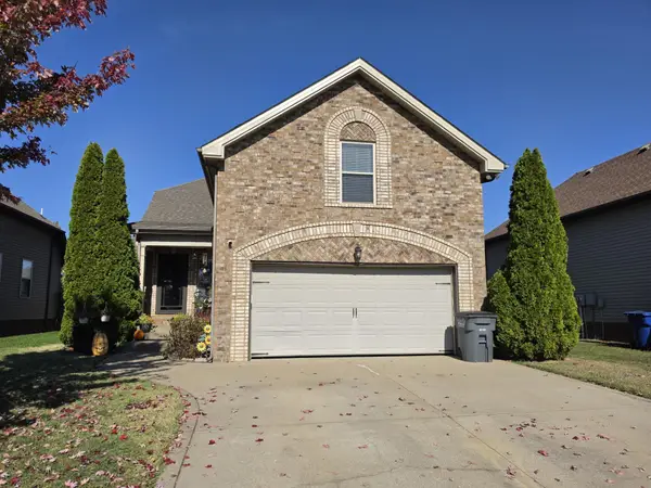 657 White Face Dr, Clarksville, TN 37040