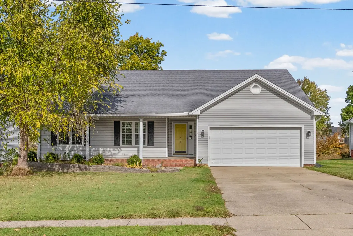 504 Clifton Ct, Hopkinsville, KY 42240 - #1