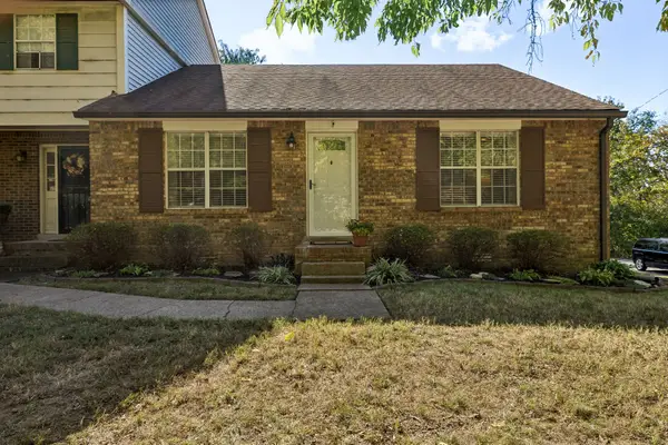 375 Huntington Ridge Dr, Nashville, TN 37211