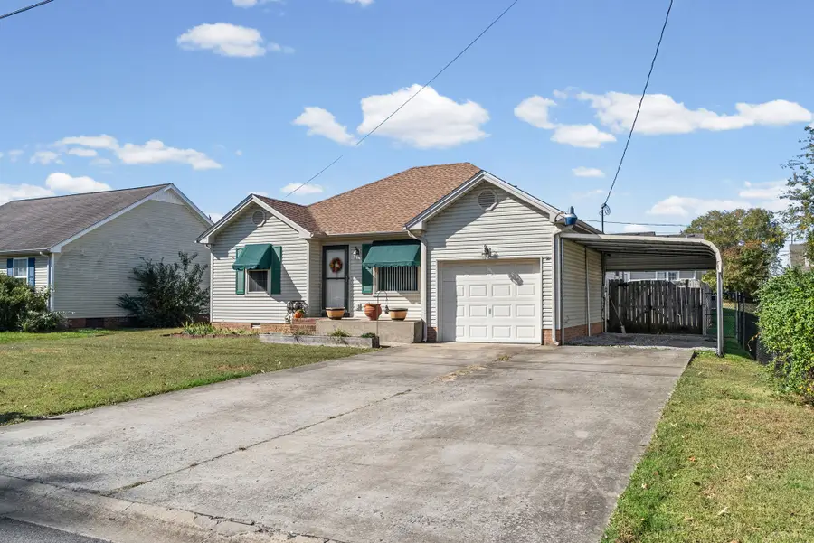 812 Brock Ave, Hopkinsville, KY 42240 - #2