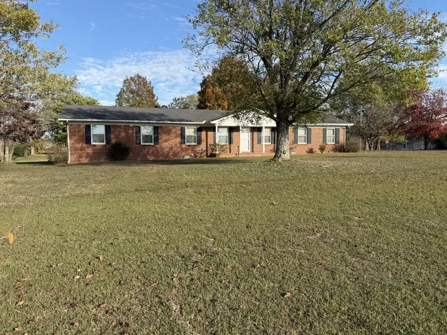 3912 Smithville Hwy, McMinnville, TN 37110 - #2