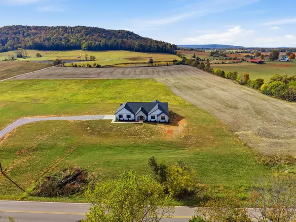 4221 Gum Springs Mountain Rd, Sparta, TN 38583