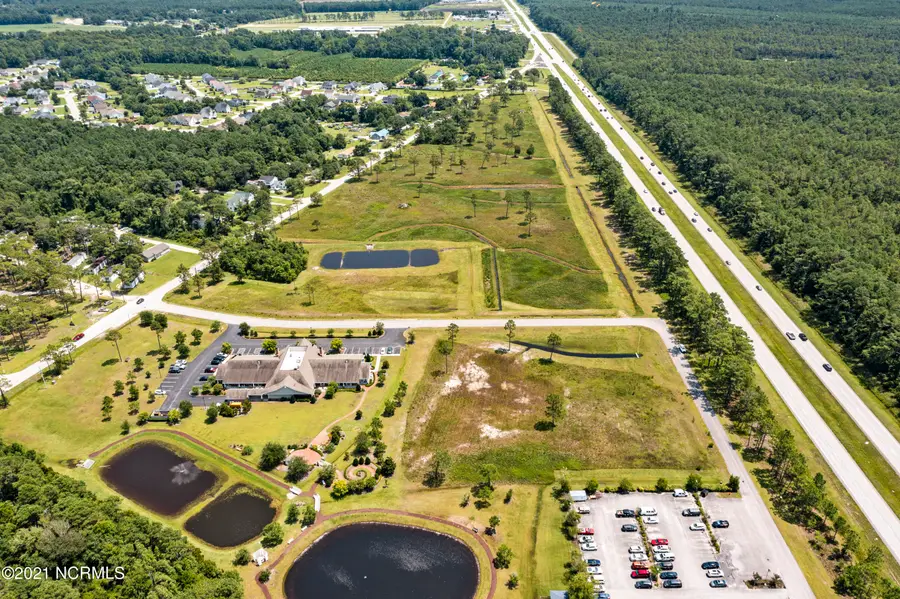 305 Mcqueen Avenue, Newport, NC 28570 - Image #3