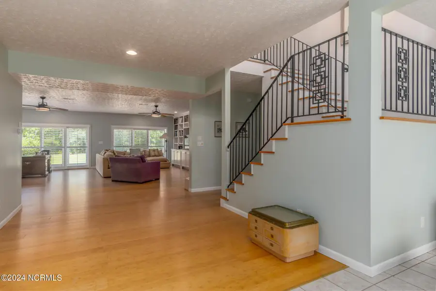 301 Sandy Point Drive, Beaufort, NC 28516 - Image #3