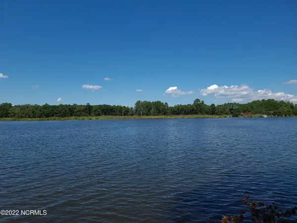 6 Ashton Drive, Bath, NC 27808