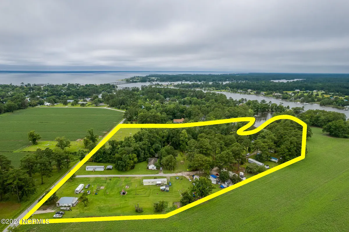 130 Holiday Lane, Oriental, NC 28571 - Image #1