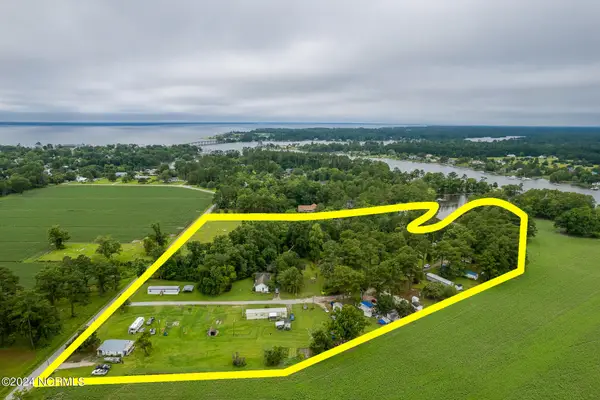 130 Holiday Lane, Oriental, NC 28571