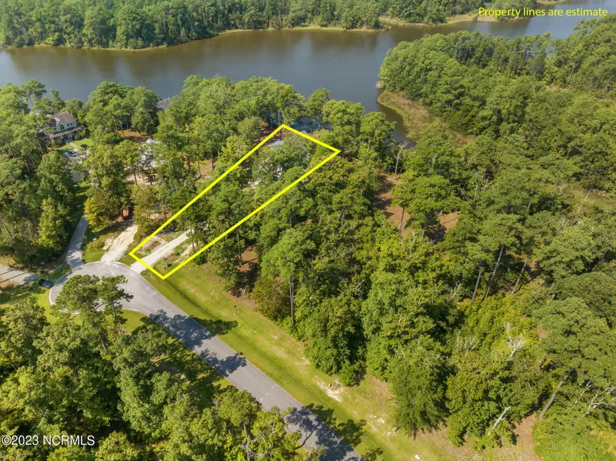 130 Queen Annes Court, Oriental, NC 28571 - Image #2