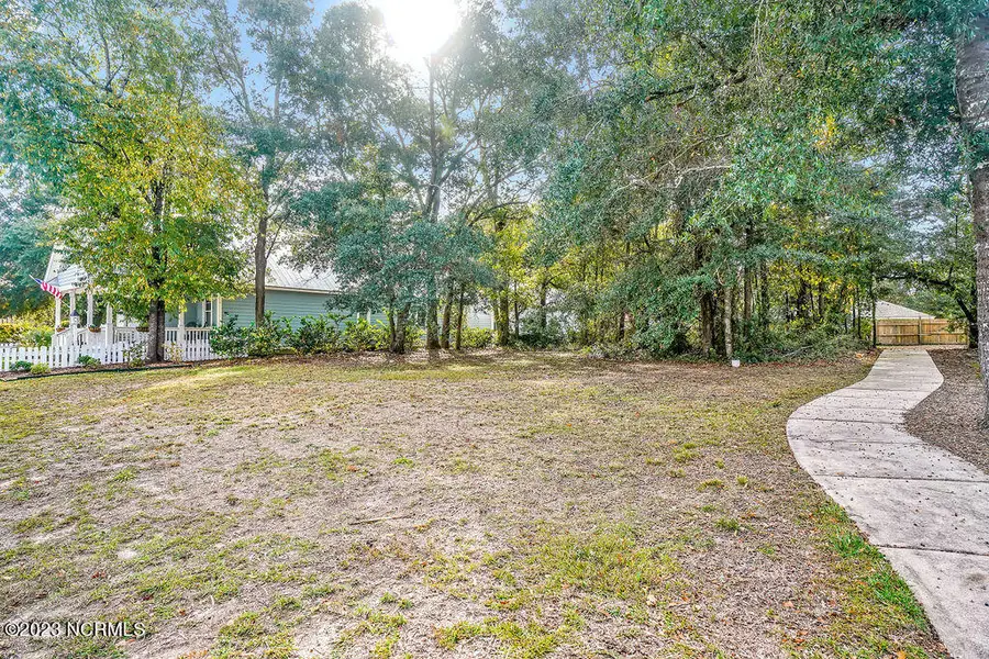 305 Fire Fly Lane Se, Southport, NC 28461 - Image #3