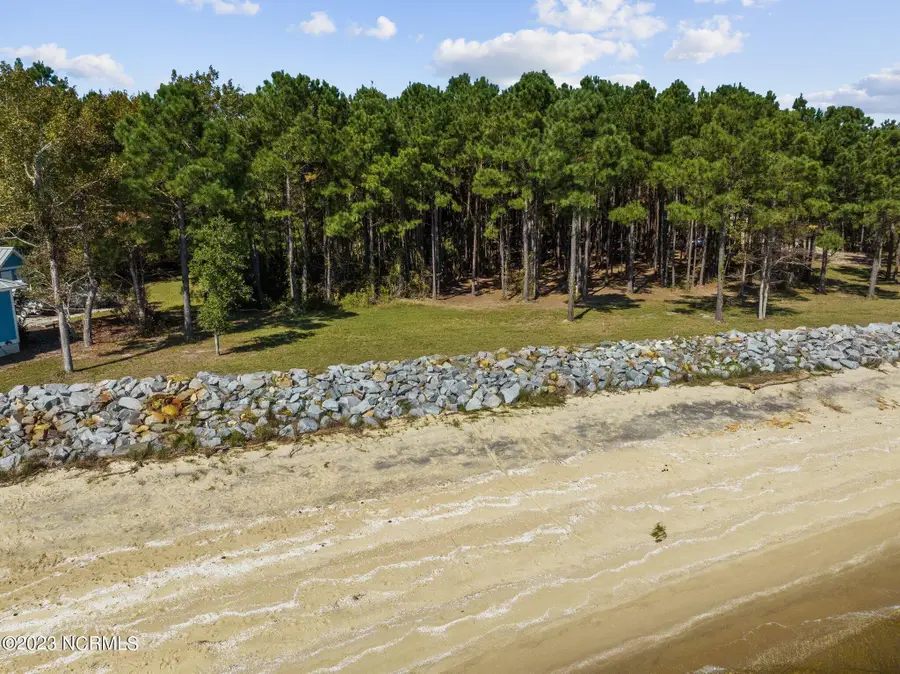 15 Sandy Bay Drive W, Oriental, NC 28571 - Image #2