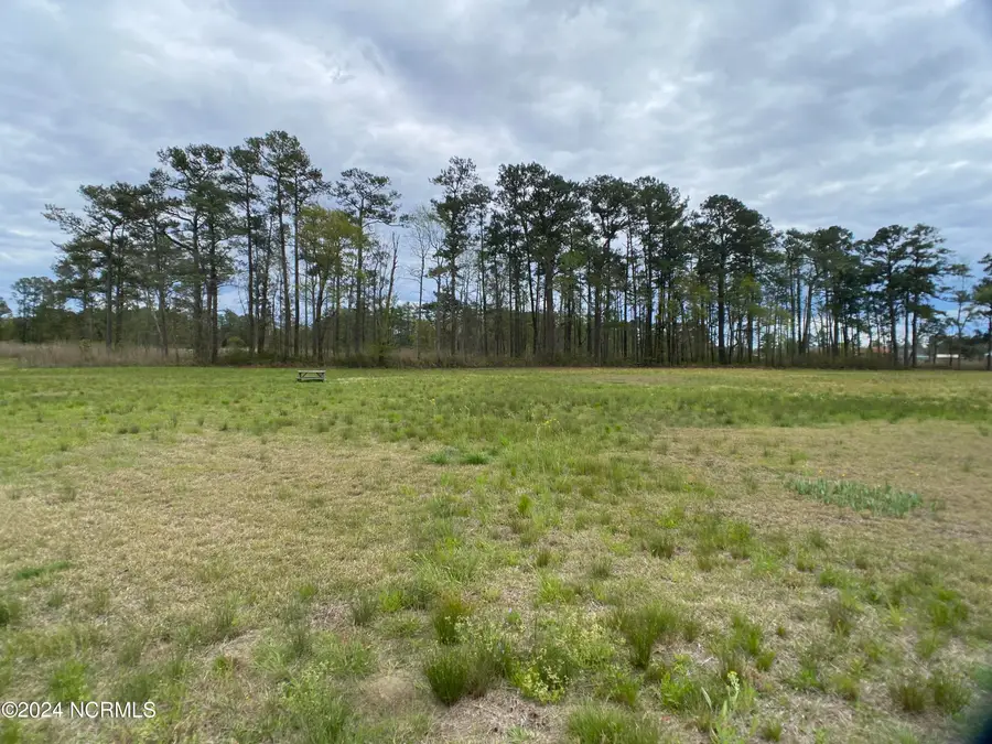 276 N Pointe Drive, Belhaven, NC 27810 - Image #2