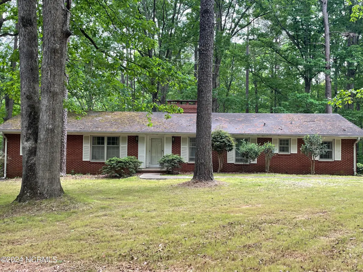 2592 Old Glendon Road, Carthage, NC 28327 - Image #1