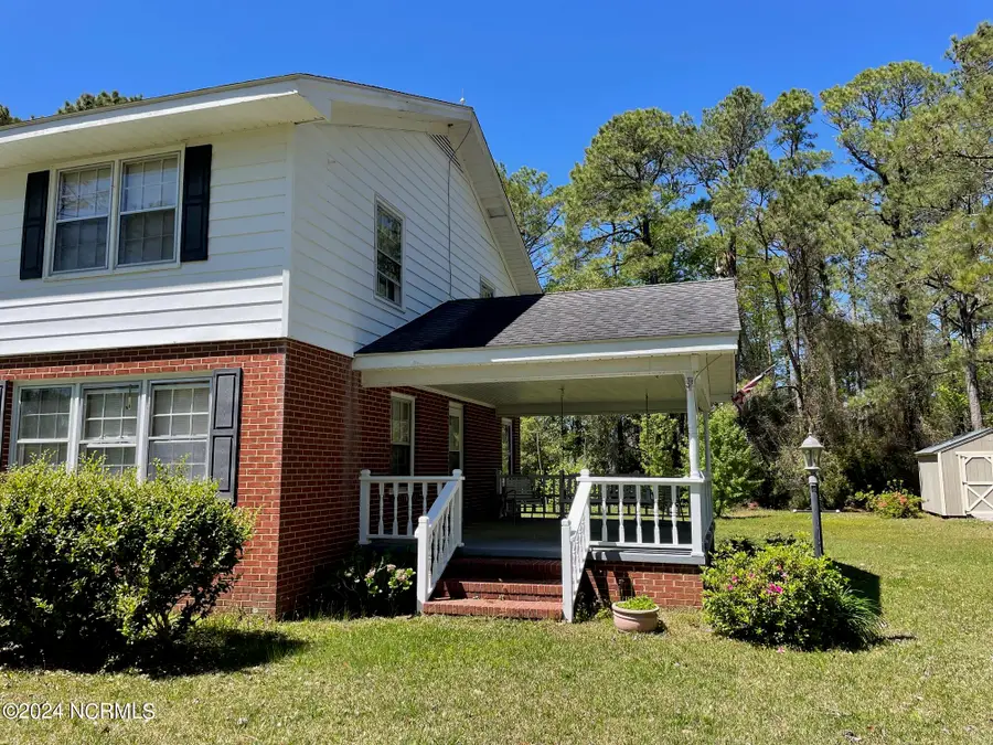 152 W Bayshore Drive, Cedar Island, NC 28520 - Image #3