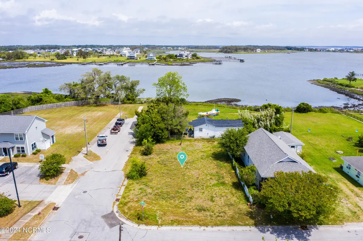 1214 Avery Street, Morehead City, NC 28557 - Image #1