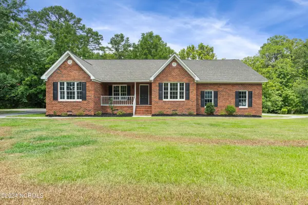 233 Beaufort Road, Pollocksville, NC 28573
