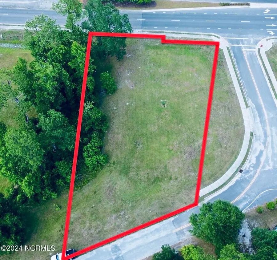 307 Village Road Ne, Leland, NC 28451 - Image #3