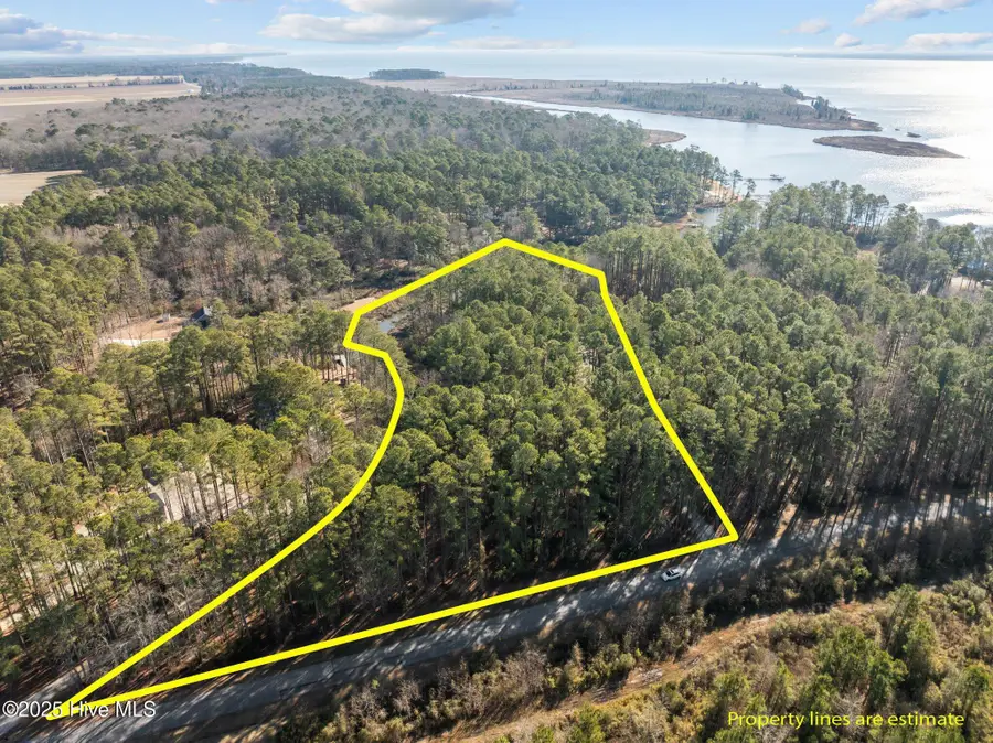 33 Mixon Creek Drive, Bath, NC 27808 - Image #2