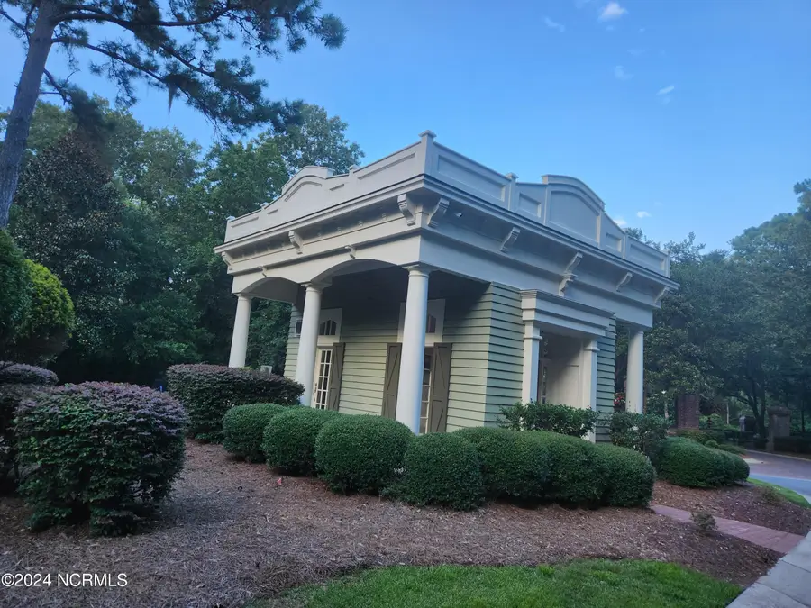 588 N Seascape Boulevard Sw, Holden Beach, NC 28462 - Image #2