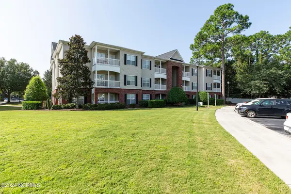 1500 Cadfel Court #Unit 202, Wilmington, NC 28412