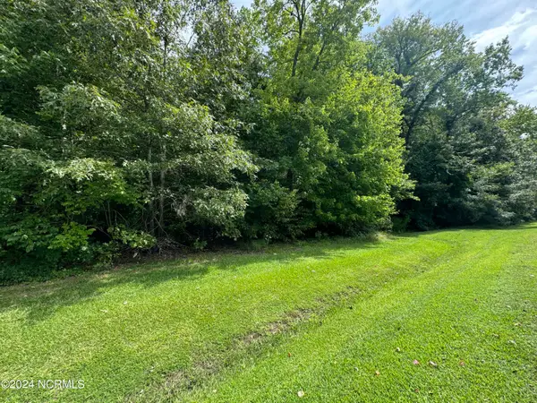 17 Broad River Drive, Hertford, NC 27944