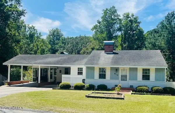 612 David Street, Elizabethtown, NC 28337