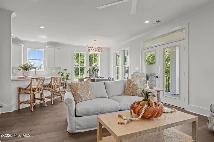 609 Cannonsgate Drive, Newport, NC 28570 - Image #3