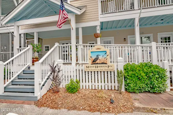 21 Keelson Row #9j, Bald Head Island, NC 28461