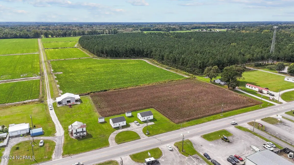 215 Nc 43 Hwy, Vanceboro, NC 28586 - Image #1