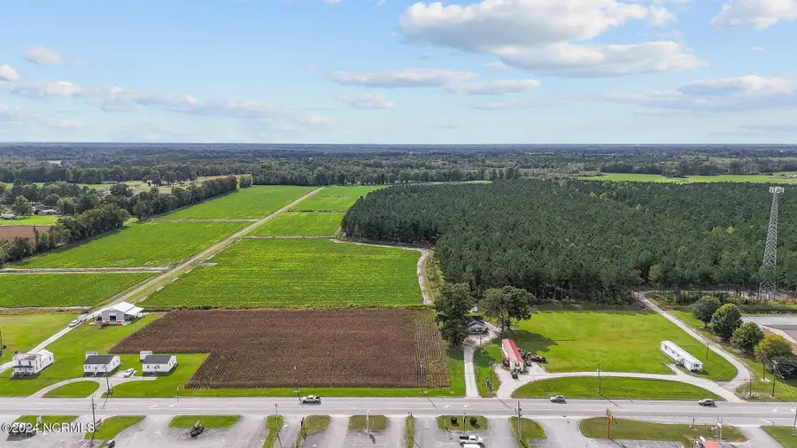 215 Nc 43 Hwy, Vanceboro, NC 28586 - Image #3