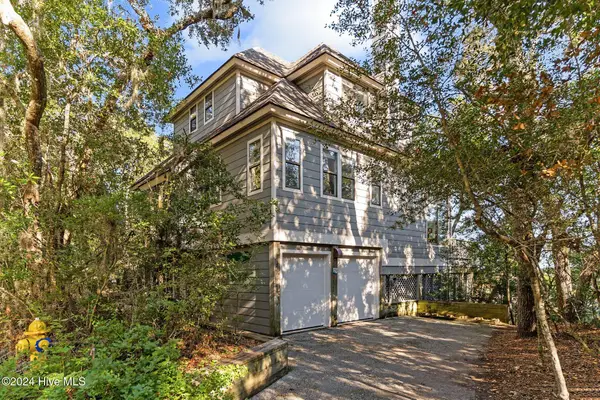121 N Bald Head Wynd #50% Of 14 Lighthouse Land, Bald Head Island, NC 28461