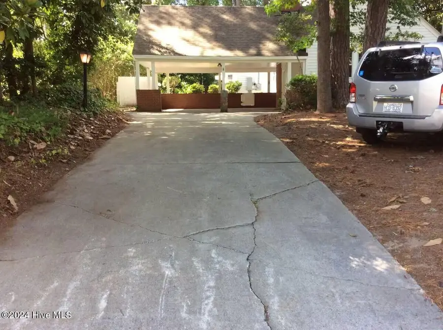 1902 Sherwood Drive, Greenville, NC 27858 - Image #3