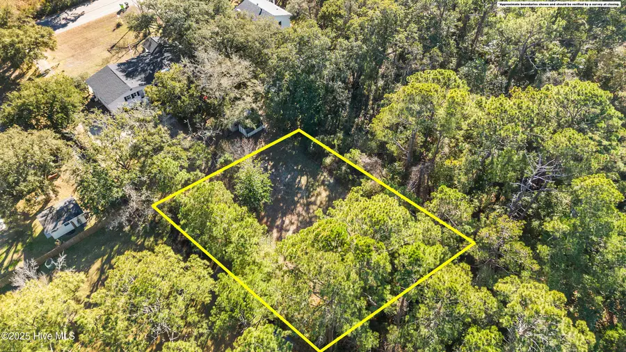 207 Rosco Court, Southport, NC 28461 - Image #2