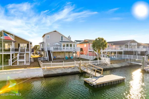 27 Newport Street, Ocean Isle Beach, NC 28469