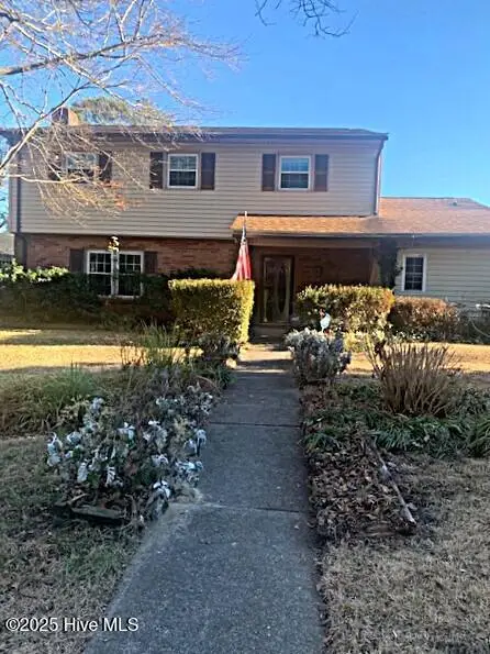 204 Kerry Court, Jacksonville, NC 28546