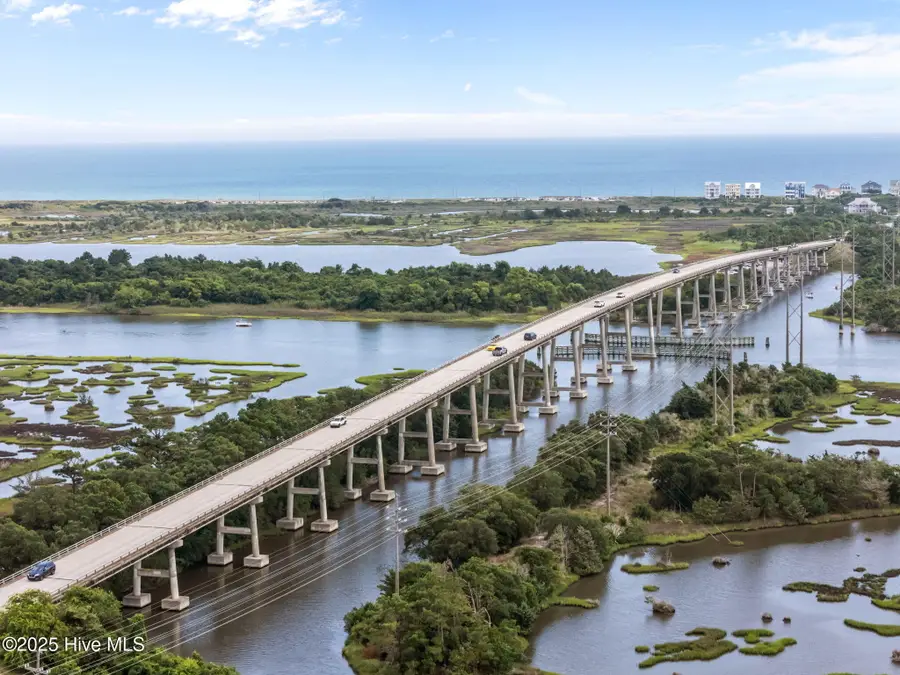 208 Sandy Cove Lane, Sneads Ferry, NC 28460 - Image #3