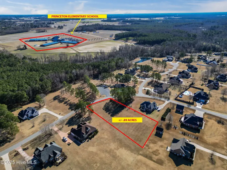 125 Lakeview Estates Drive, Princeton, NC 27569 - Image #2