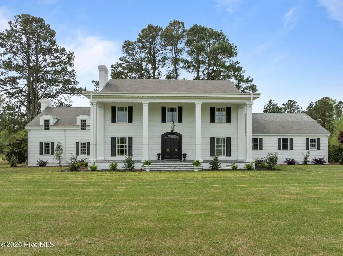 442 Whichard's Beach Road, Chocowinity, NC 27817 - Image #1