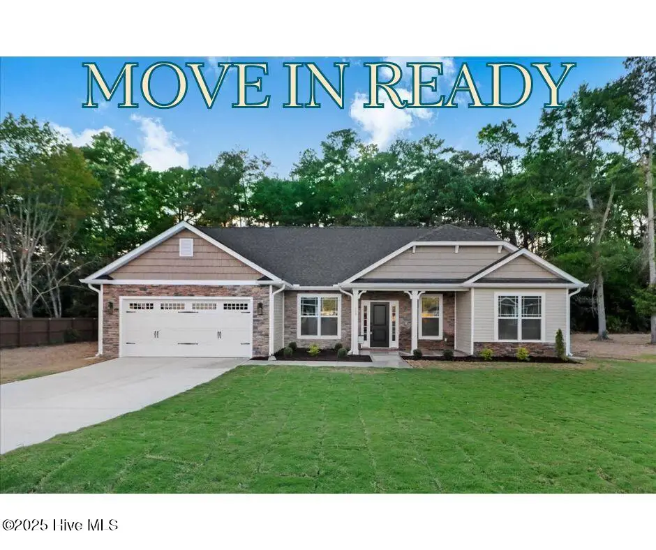 105 Oxford Court, La Grange, NC 28551 - Image #1